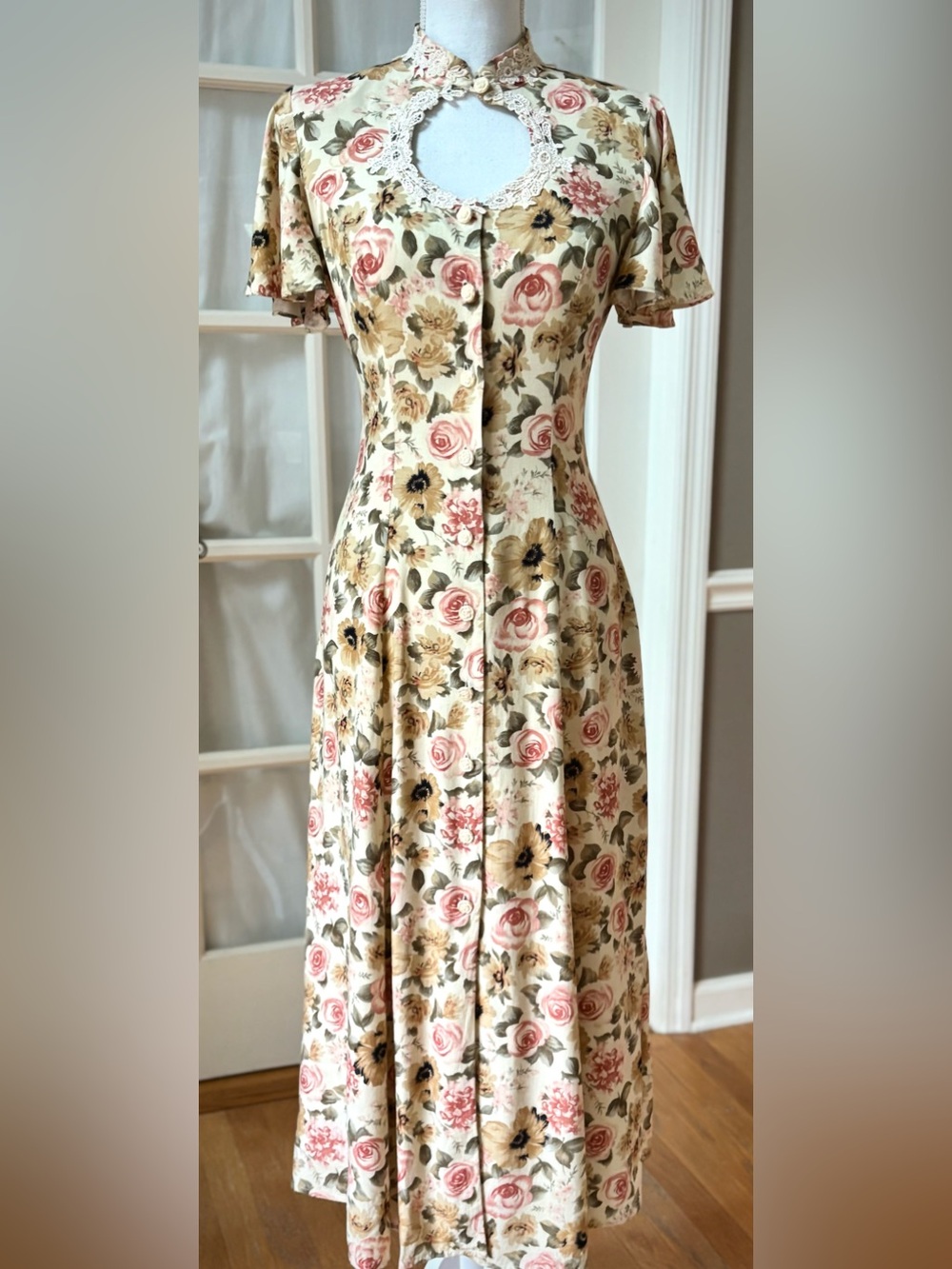 Vintage Joni Blair Floral Rayon Midi Dress Lace Keyhole Cottagecore